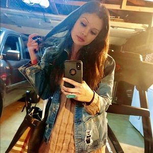 Meet your Posher, Jontae